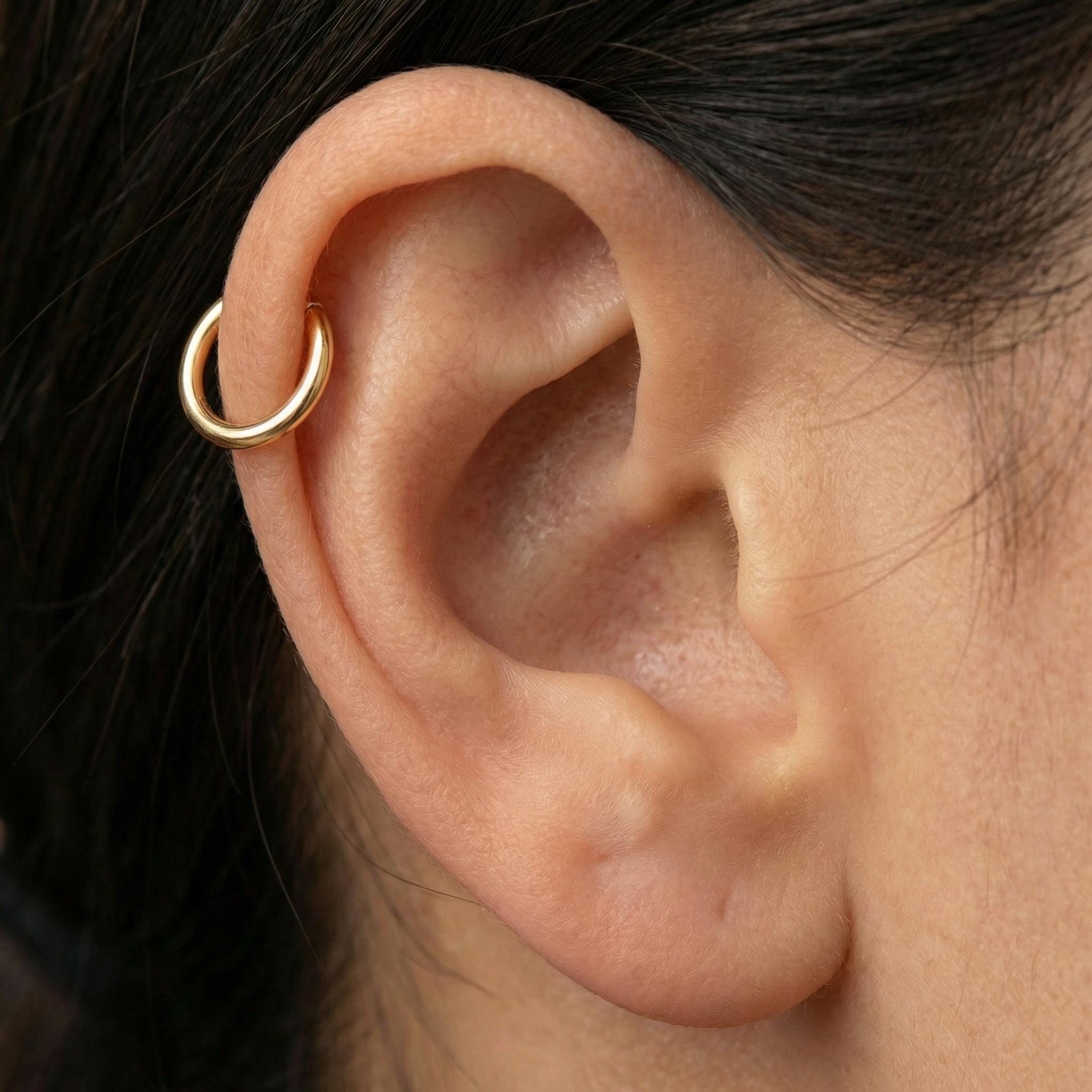 10K Solid Gold Clicker Hoop - Yellow gold, Solid gold, 10k - 18g & 8mm Diameter