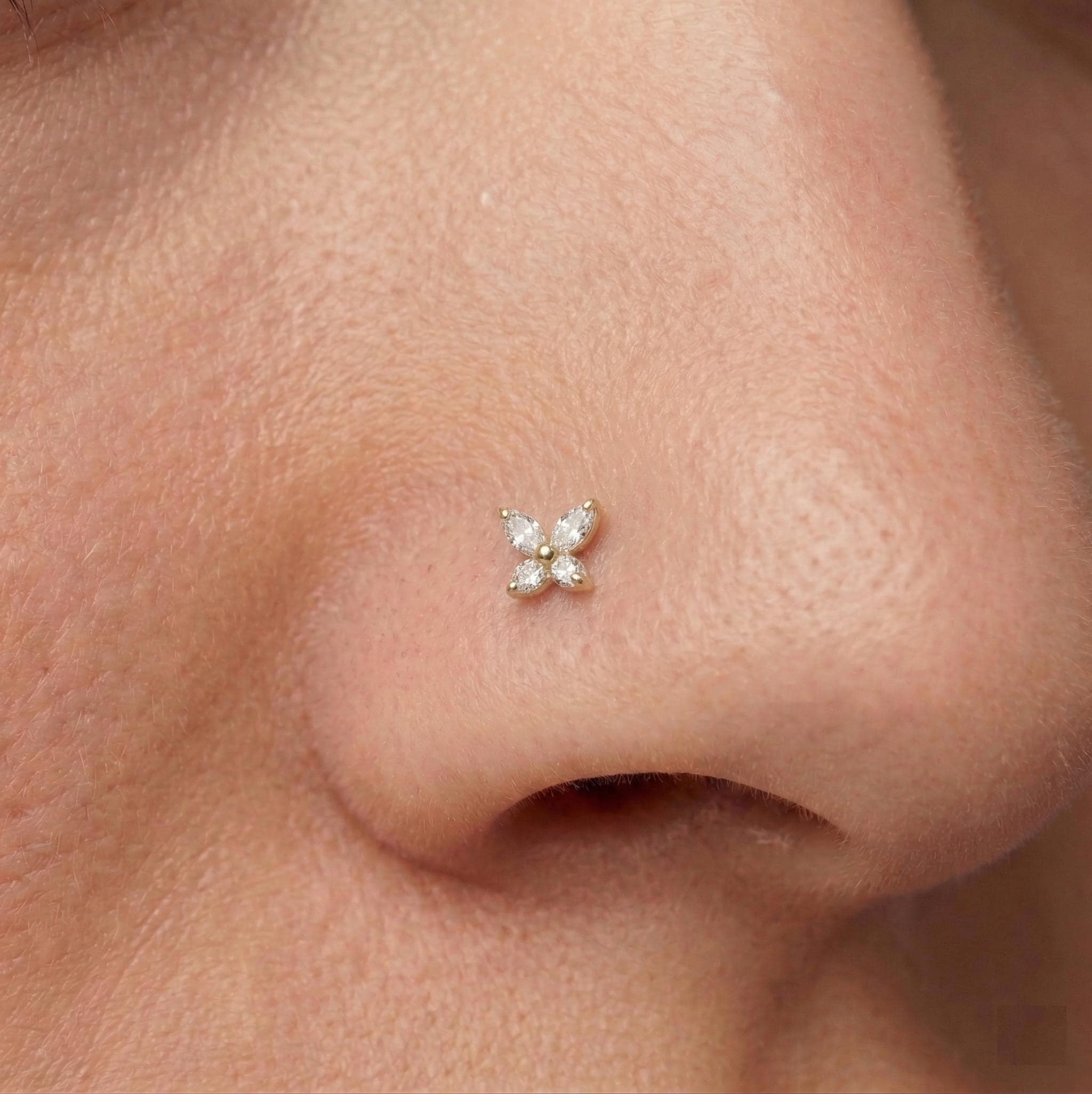 14K Solid Gold Nose Stud - Cubic zirconia, Yellow gold, Solid gold