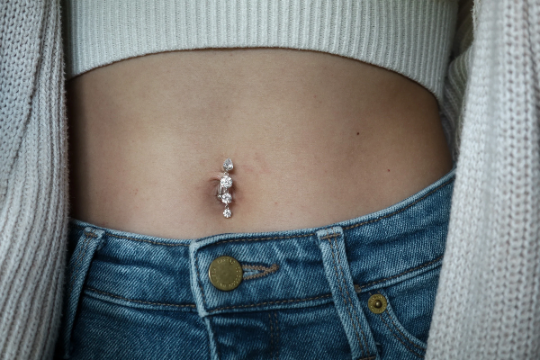 10K Solid White Gold Dangling Belly Ring With CZ